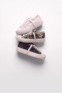 <h2>GRIT SHOES</h2>
